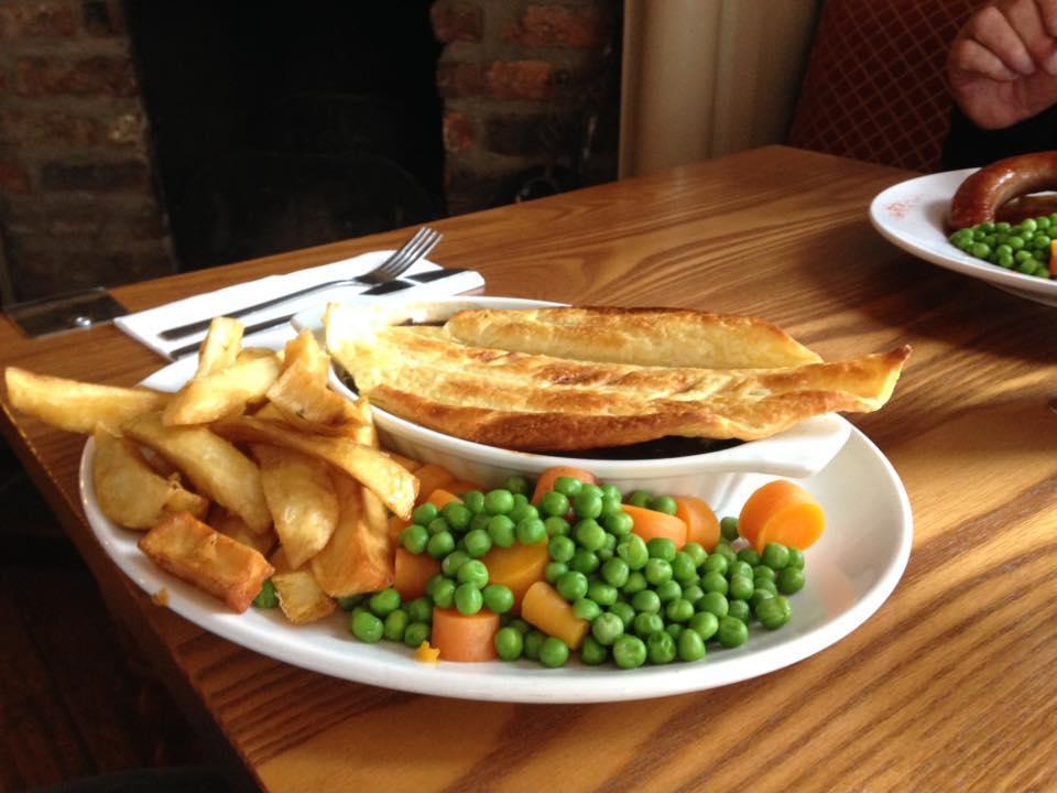 The Bulls Head Hotel มิล์นธอร์ป ภายนอก รูปภาพ