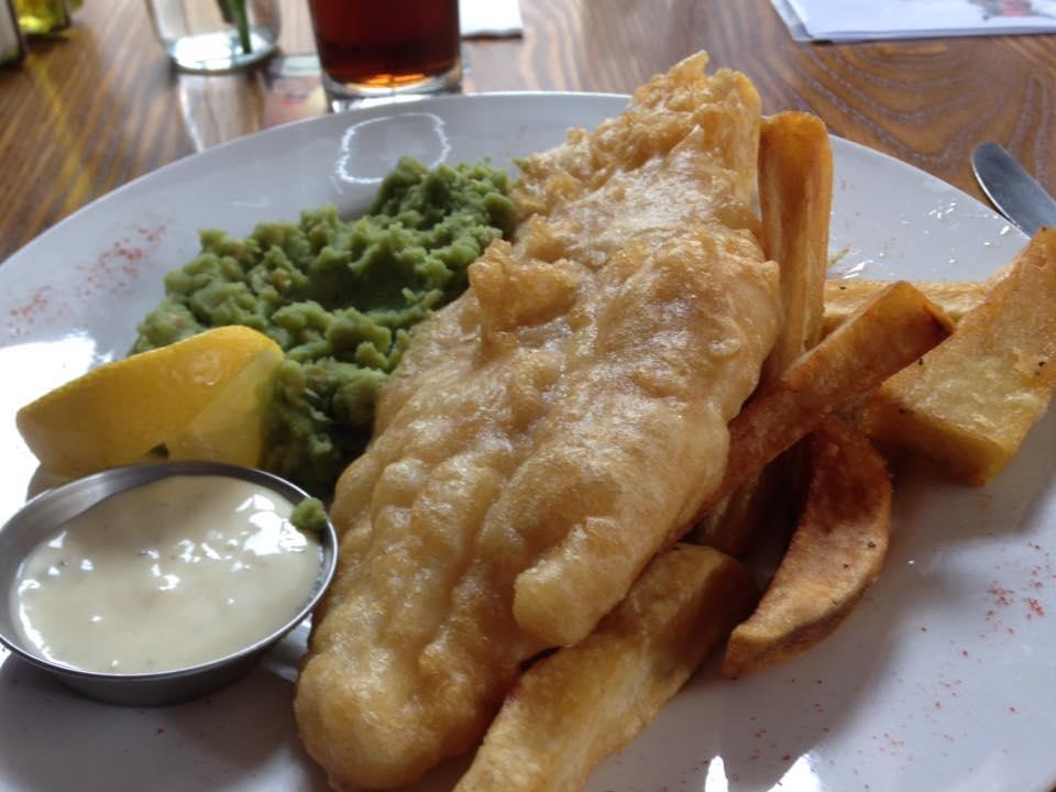 The Bulls Head Hotel มิล์นธอร์ป ภายนอก รูปภาพ